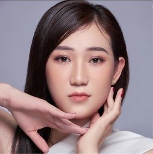 Meet your Posher, Hằng